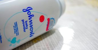 Scientist Confirms Johnson & Johnson Covered Up Baby Powder Cancer Risks for Decades