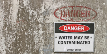 danger sign that indicates water may be contaminated