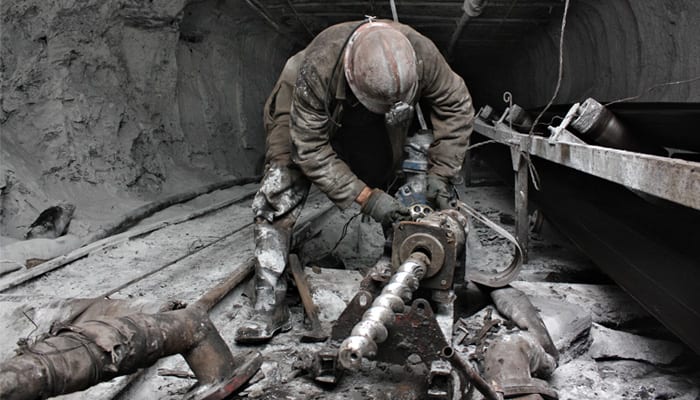 Health Risk to Miners Ignored as Trump Administration Halts Surface Mining Study
